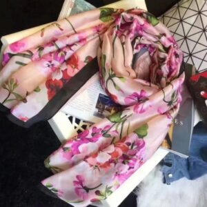 luxury brand print gucci silk scarfs