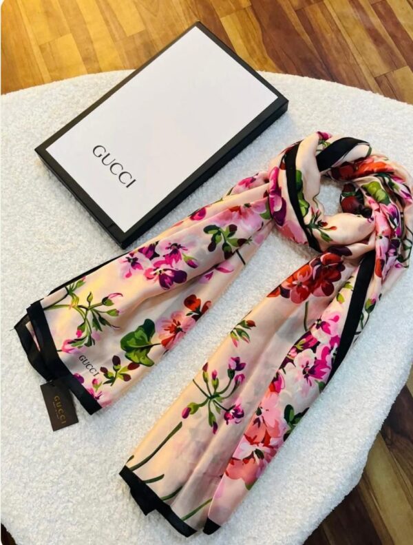 luxury brand print gucci silk scarfs