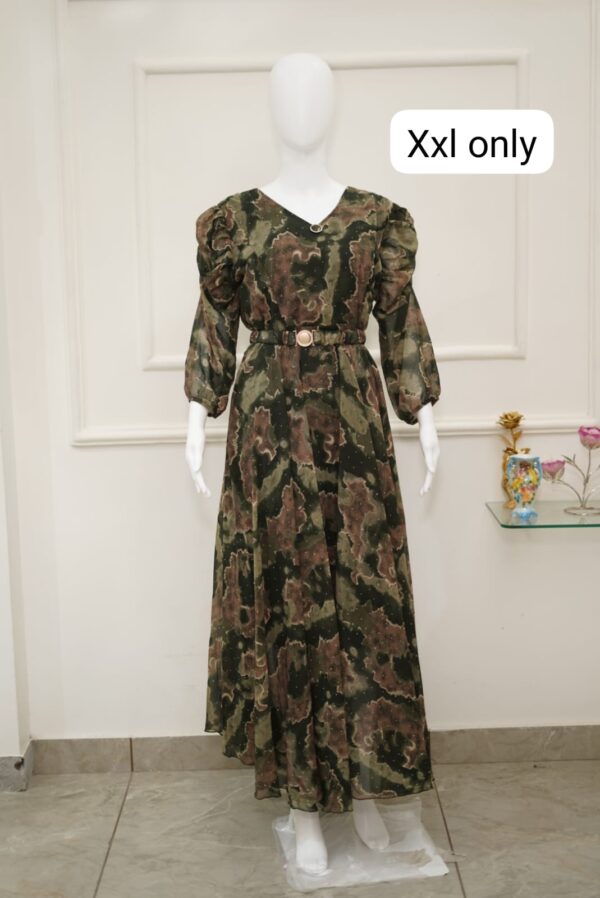 trendy classic glamorous gown – bottle green