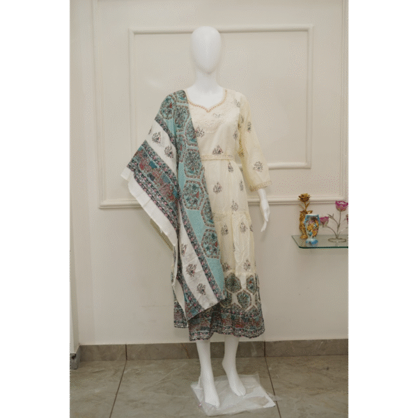 ethnic kurti with matching belt and dupatta