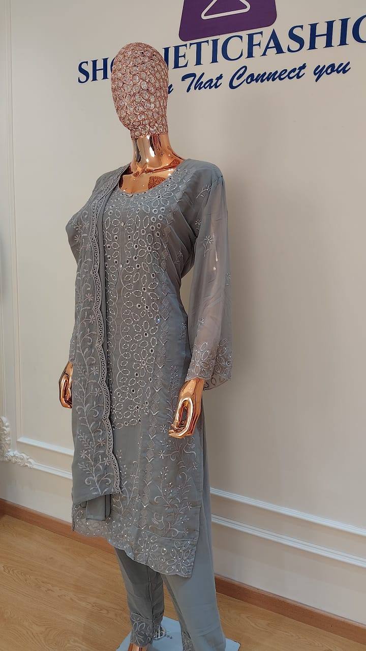 Elegant Chikankari Embroidered 3 Piece Suit Set - Image 3